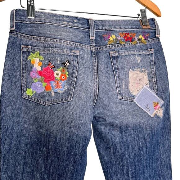 Guess Jeans Flared Bootcut Low Rise Embroidered Destroyed Flared Jeans Size 28 - Picture 5 of 10